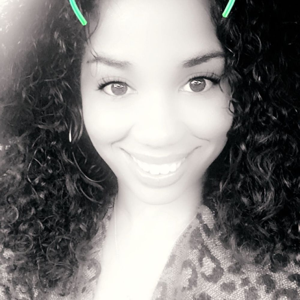 Meet your Posher, Regina